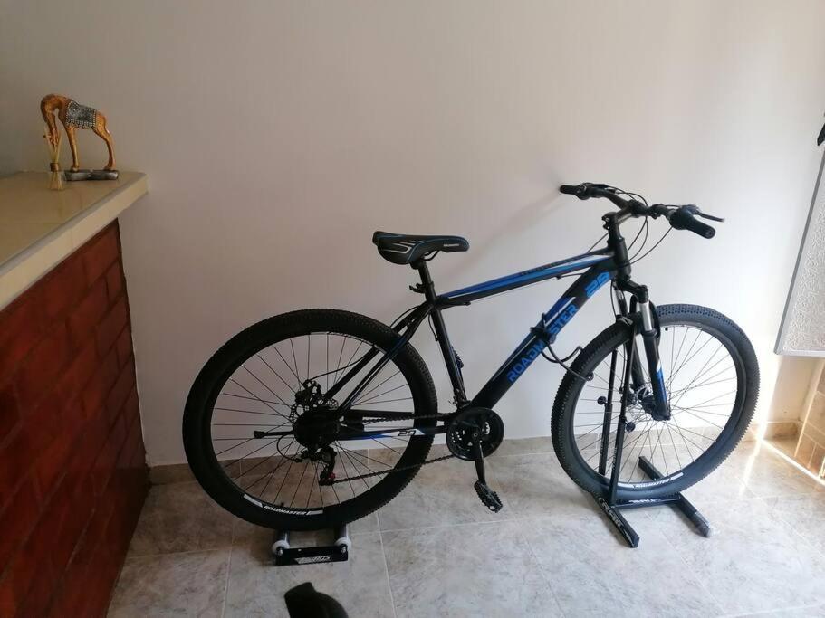 Bienvenido A Tu Segundo Hogar A Dos Cuadras Del Centro Recreacional Lagos Club Comfatolima